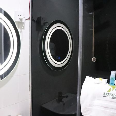 Appleville Suites Ikeja Bagian luar foto