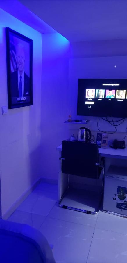 Appleville Suites Ikeja Bagian luar foto