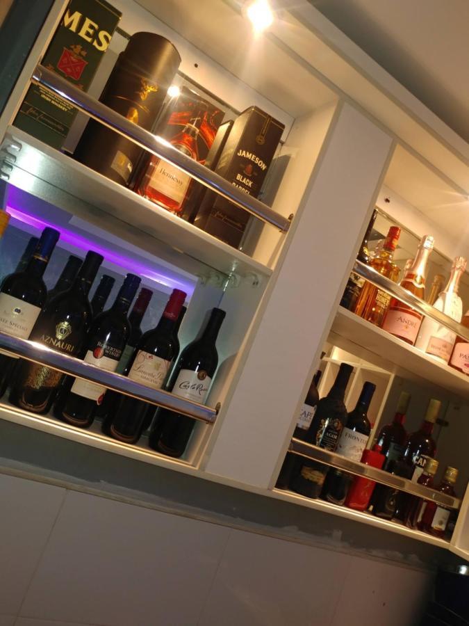 Appleville Suites Ikeja Bagian luar foto